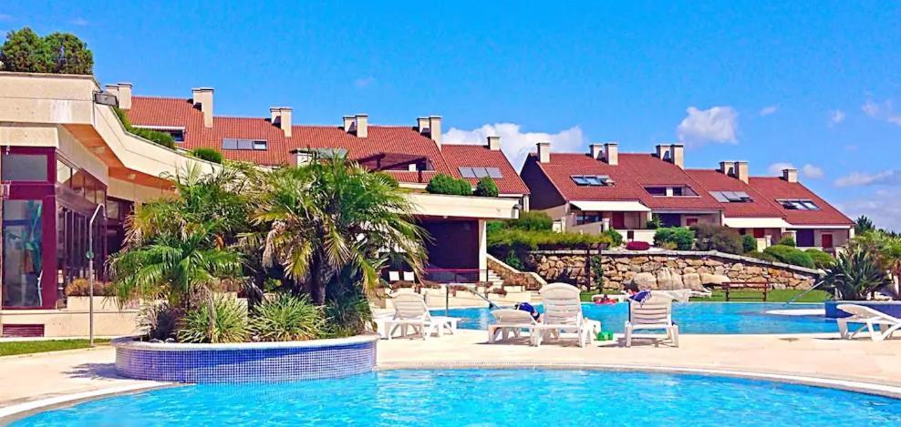 Chalet Complejo Turistico Raeiros - O Grove Luaran gambar